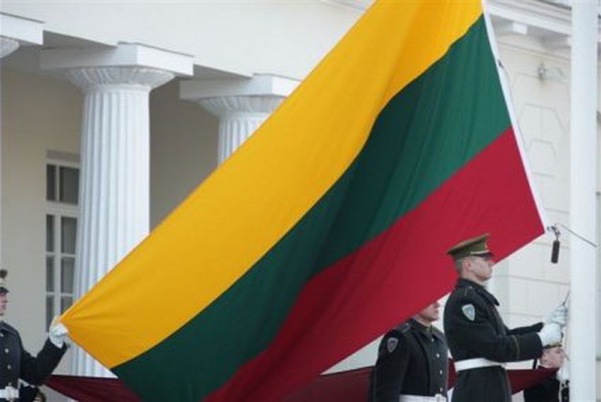 Литва отмечает 21-ю годовщину восстановления независимости                