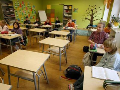 Школьная реформа в Литве может «стереть» нацменьшинства - Культурные и спортивные мероприятия