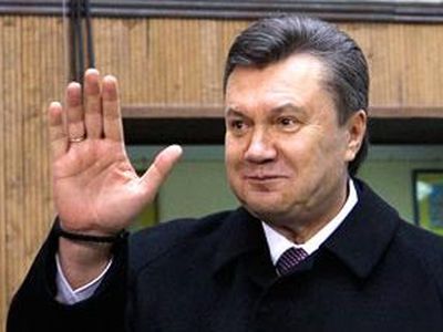 Янукович ликует и уже меняет курс Украины: на Россию - В Мире