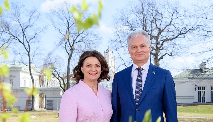 Президент поздравил Папу Римского Франциска по случаю Святой Пасхи - В Мире