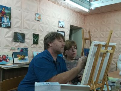 Школа живописи: «Здесь можно просто рисовать и никому ничего не доказывать» (фотогалерея) - В Висагинасе