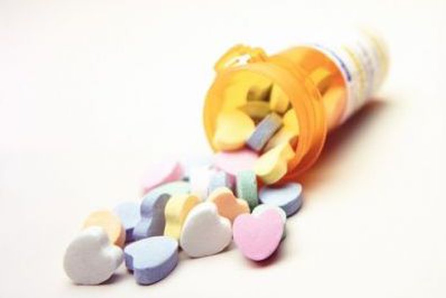 Чем нельзя запивать и заедать таблетки? - Наука и здоровье