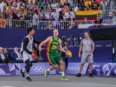 Литовская сборная по баскетболу 3x3 завоевала бронзу на олимпиаде - В Мире