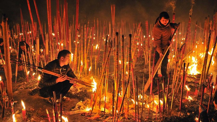 Пекин запрещает фейерверки - В Мире