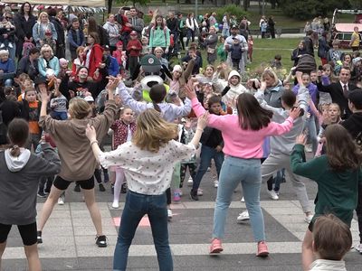 На нашей Планете главные дети (видео) - В Висагинасе