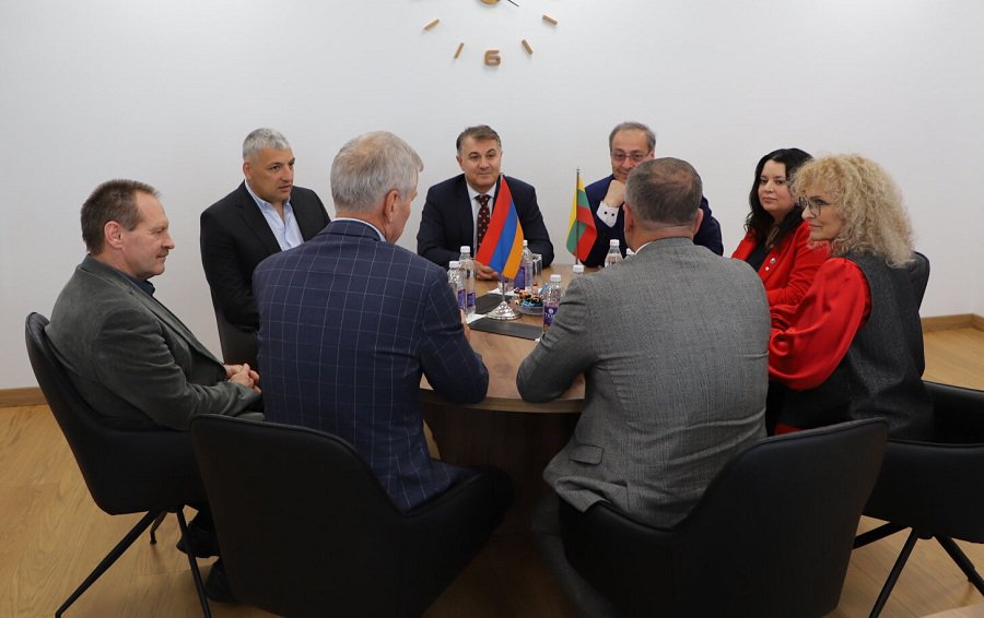 Рузанна Катинене: о частичке Армении в Висагинасе - В Висагинасе