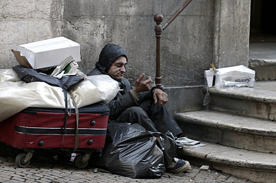 Литовские банки обещают не выселять несостоятельных должников - Литва и страны Балтии
