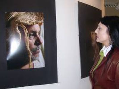 Приглашаем на выставку фотопортретов  Раи Побережной - В Висагинасе