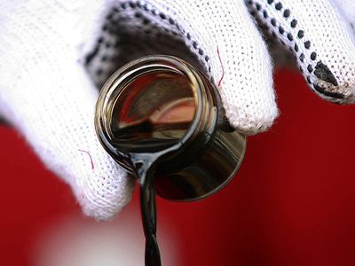 Эксперт: кризис в Ираке угрожает стабильности цен на нефть - В Мире