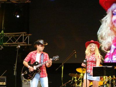 «Prospektas» приглашает на вечер живой музыки (обязательна резервация столика) - Реклама