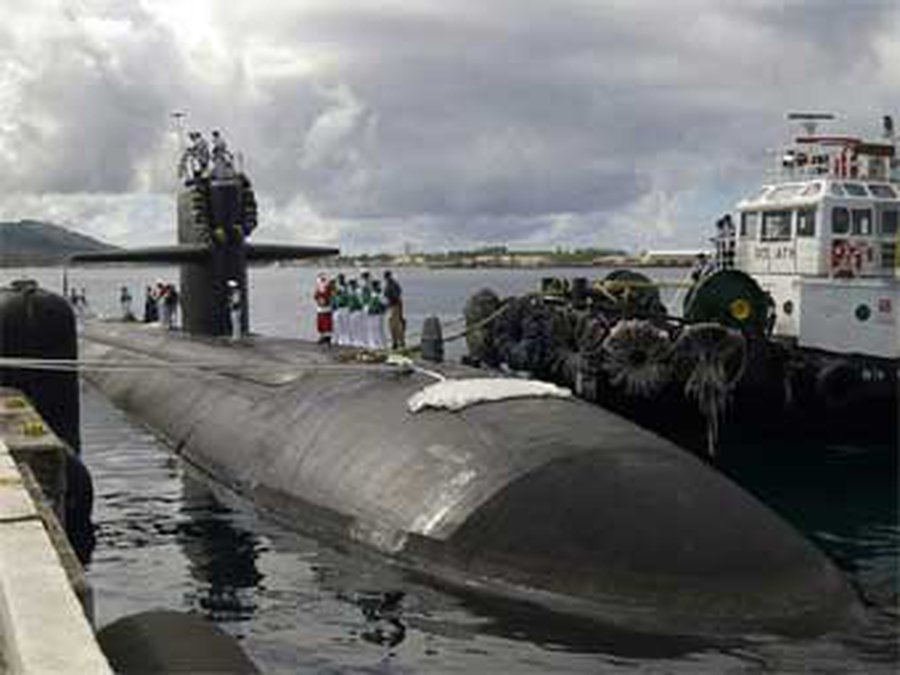 C борта подлодки ВМС США несколько месяцев происходила утечка радиации - Энергетика