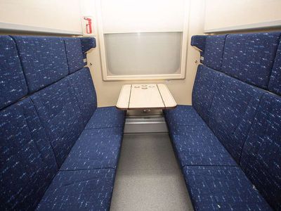 В России начали испытания новых вагонов-купе с душами и сейфами - Это интересно