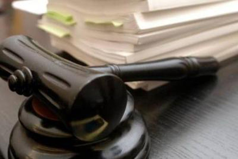 Už teisėjo vardo pažeminimą Anželika Šimaitienė atleista iš pareigų
 - Lietuva ir Baltijos šalys