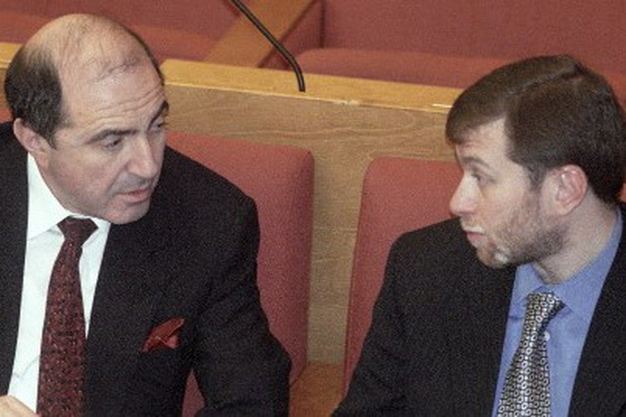 Битва гигантов: Березовский против Абрамовича                                 - В Мире