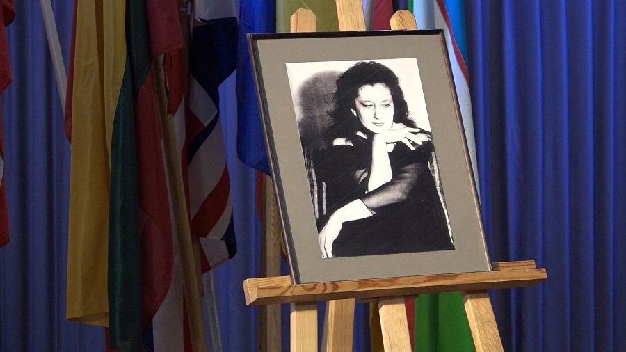 С 25 по 28 октября в Висагинасе прошел конкурс-фестиваль юных пианистов имени Алдоны Дварионайте (видео) - В Висагинасе