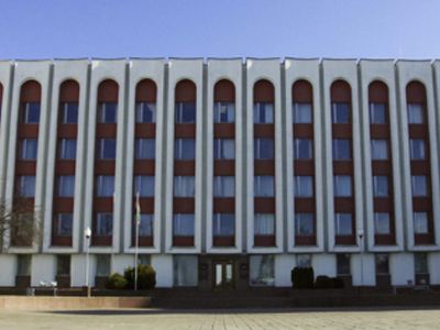 Белоруссия заступилась за французских гетеросексуалов - В Мире