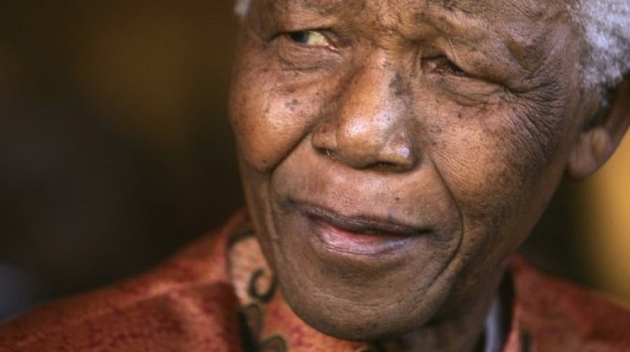 N. Mandelą nori palaidoti kartu su jo vaikais
 - Pasaulyje