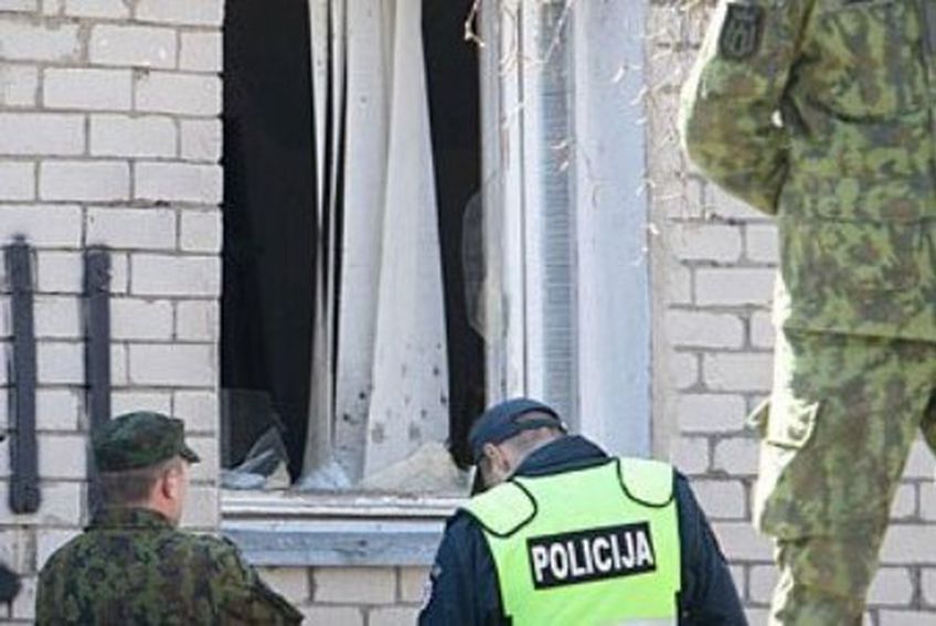 При взрыве в литовской войсковой части погиб человек                                