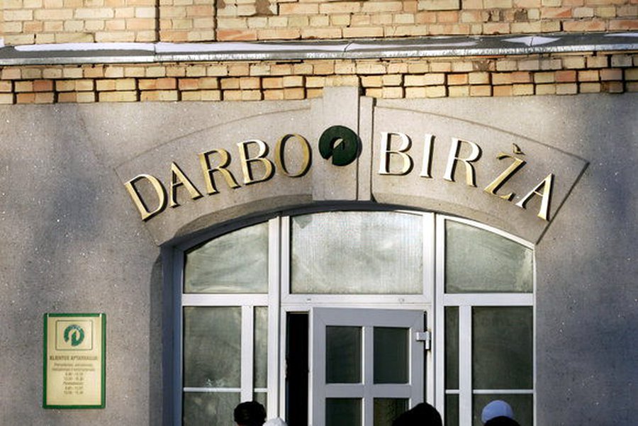 Безработица в Литве принимает угрожающие размеры - Литва и страны Балтии