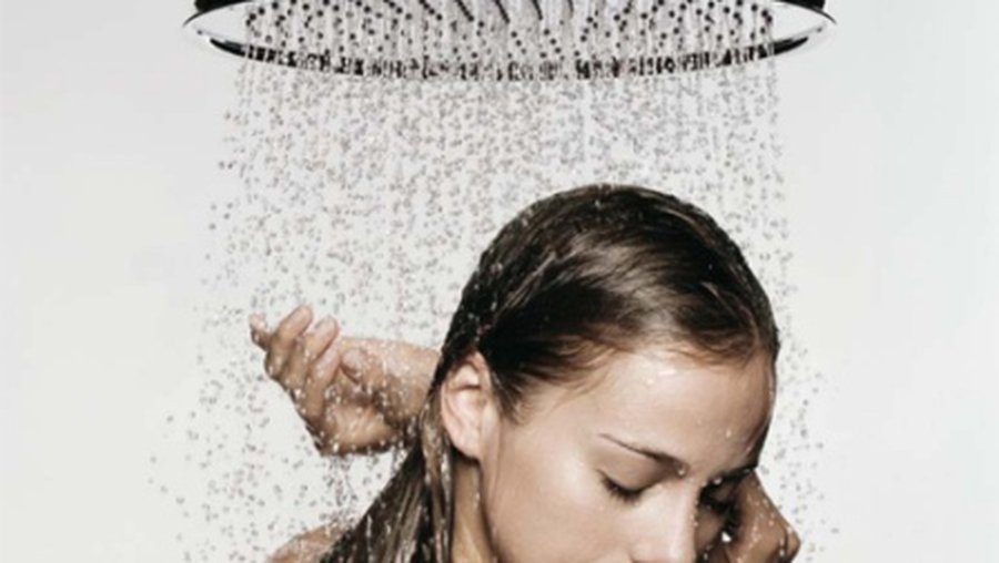 Медики призвали мыться не более 2 раз в неделю

 - Наука и здоровье