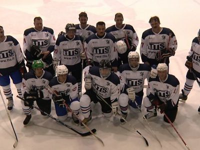 Поболеем за наших!                                                                                        - В Висагинасе