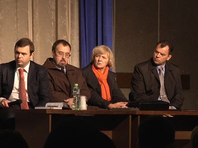 В Висагинасе прошла встреча жителей с представителями Посольства России в Литве - В Висагинасе