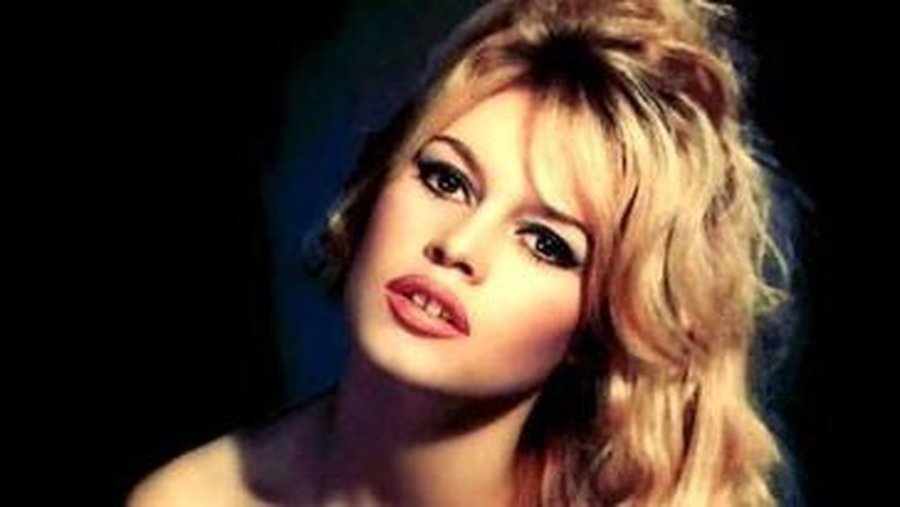 Франция широко празднует сегодня 75-летие всемирно знаменитой Брижит Бардо - Культурные и спортивные мероприятия