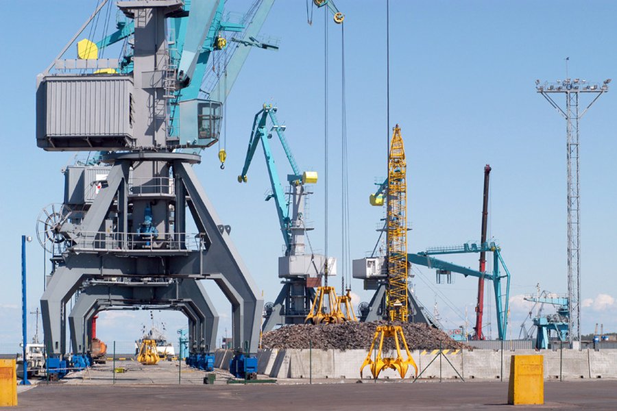 Без АЭС, Польши, Белоруссии и России: Эстония предлагает Латвии и Литве общий терминал СПГ

 - Энергетика