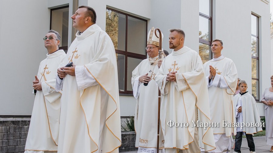 Ксендз Раймундас Юролайтис: "Настоящая церковь это Мы - люди" (видео) - В Висагинасе