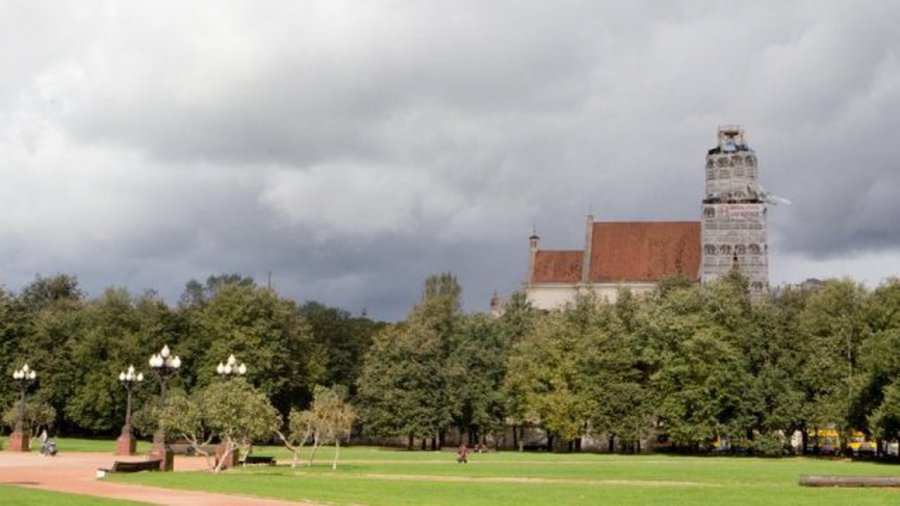 Прогноз: октябрь начнется с пасмурной погоды - Литва и страны Балтии