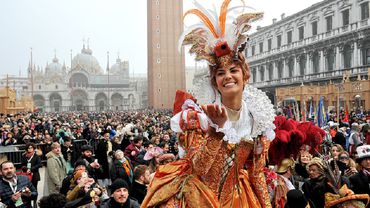 В Италии начинаются карнавальные шествия