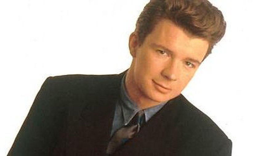 Apple взяла на работу хакера – разработчика первого вируса для iPhone - IT новости