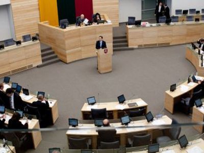 Парламент Литвы завершил свою работу - Литва и страны Балтии