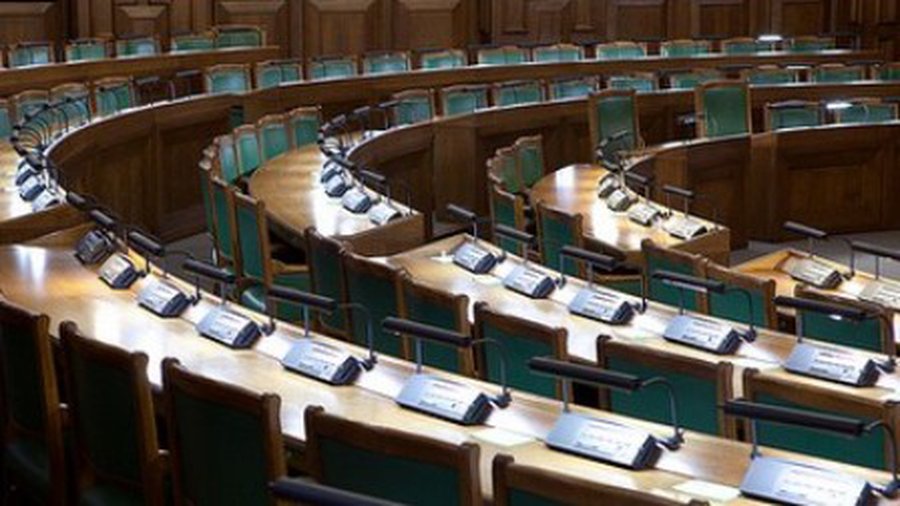 Сейм Латвии будет голосовать по законопроекту о введении евро - Литва и страны Балтии