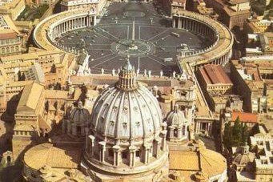 В Риме прогремел второй взрыв в иностранном посольстве за день, пострадало посольство Чили - В Мире