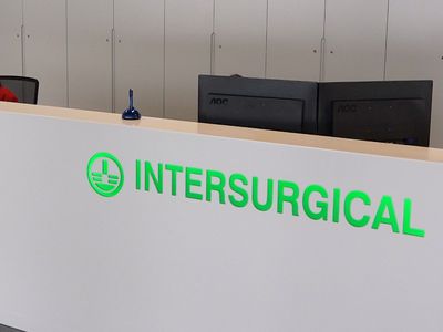 У висагинского завода «Intersurgiсal» долгосрочные перспективы (видео) - В Висагинасе