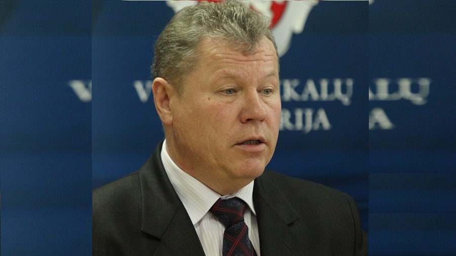 Мэра Аникщяйского района К. Тубиса отстранили от должности - Литва и страны Балтии