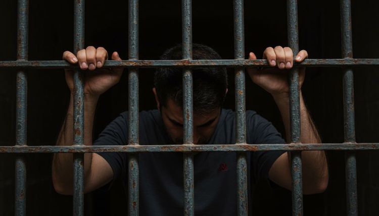 Клайпедский суд приговорил нелегально жившего в Литве армянина к 9 годам тюрьмы за покушение на убийство