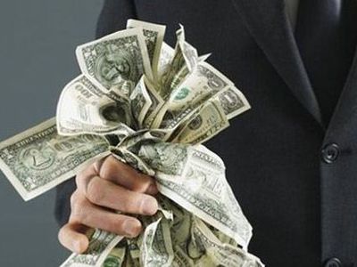 Французские богачи требуют повысить им налоги - В Мире