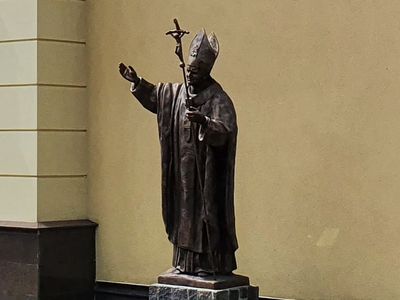 Реагируя на высказывания папы римского Франциска о России МИД вызывает Апостольского нунция - Литва и страны Балтии