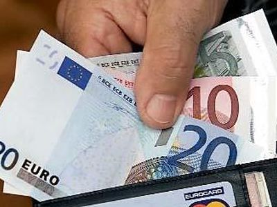 В Эстонии появились первые фальшивые евро - Происшествия и криминал