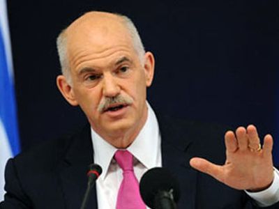 Власти Греции решили не проводить референдум по евро - В Мире