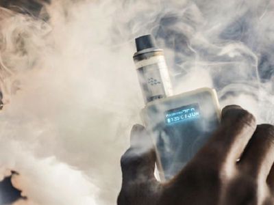 Медики зафиксировали первую смерть от неизвестной болезни, которую связывают с вейпингом - Наука и здоровье