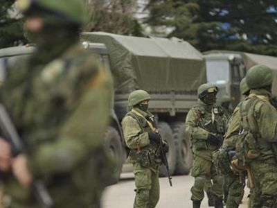 Украина укрепляет позиции на границе с Крымом - В Мире