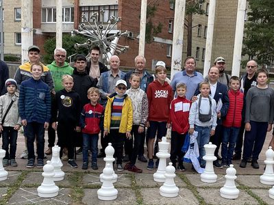 Шахматный фонтан - В Висагинасе