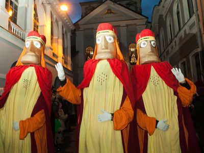 Trijų Karalių eisenos miestuose ir miesteliuose užbaigs gražiausių metų švenčių renginius - Lietuva ir Baltijos šalys