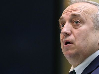 Сенатор Клинцевич предложил лидеру КНДР поменять ядерную кнопку на бутылку шампанского - В Мире