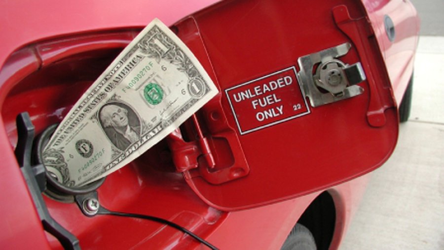 В Белоруссии выросли цены на бензины и дизтопливо

 - В Мире