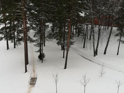 Опрос: ради снега в будущем литовцы отказались бы от новых вещей, но не от мяса и автомобиля - Литва и страны Балтии