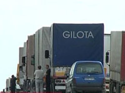 Литовские перевозчики застревают и на белорусской границе  - Литва и страны Балтии